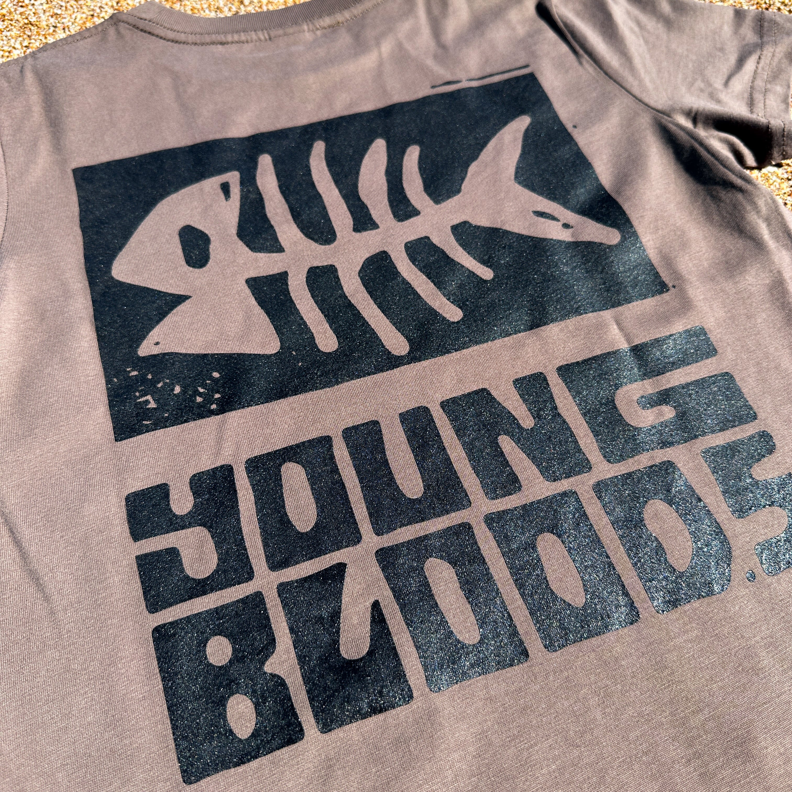 Groms Youngbloods Fishbone Logo Tee Black Print